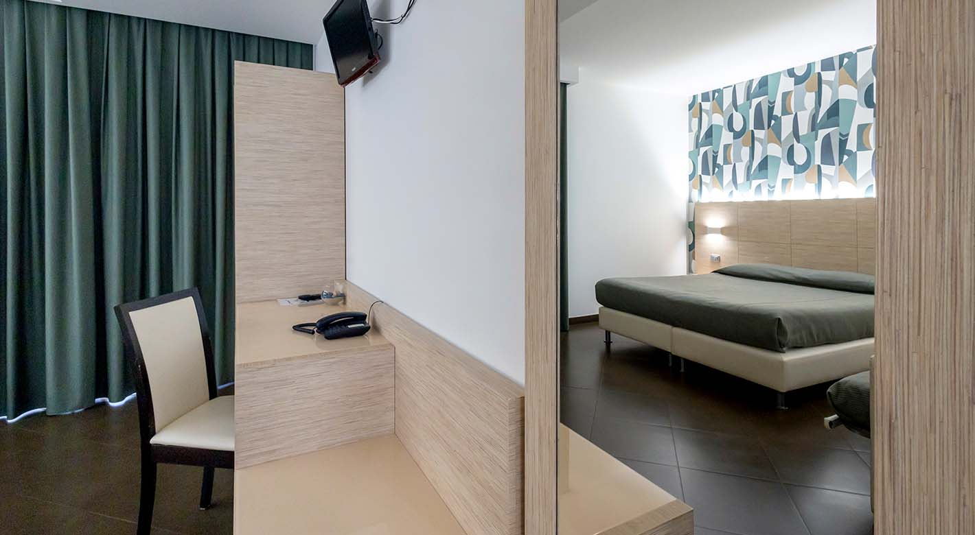 Camera tripla superior San vito Lo